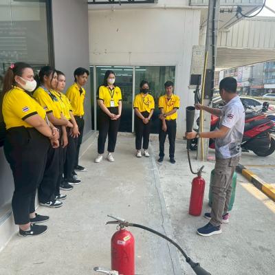 Line Album Rup Pha Phrakhin Leuxk Chi Xea Na Khrab Brisath O 250905 9